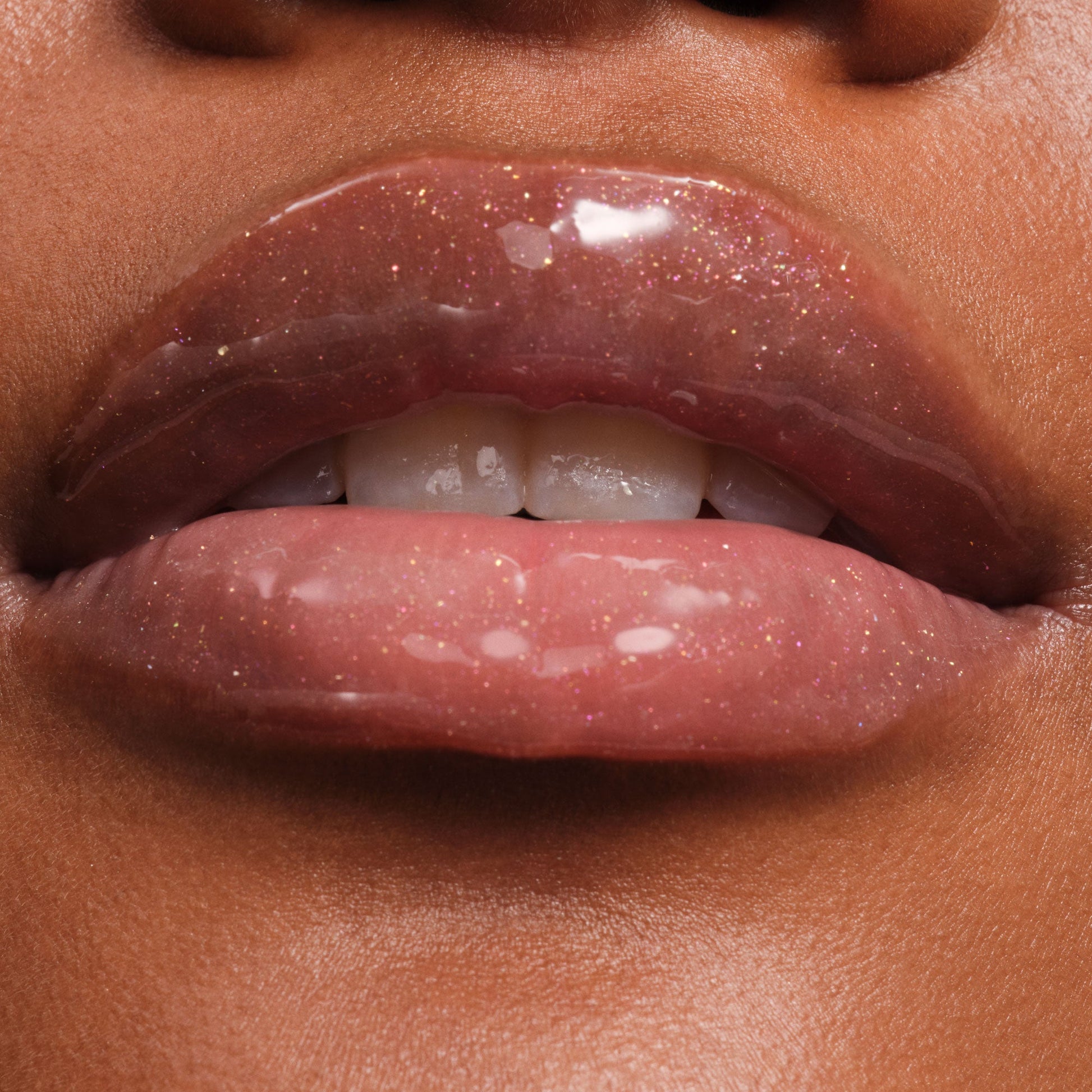 phyto-glow-lip-balm-shimmer-stardust-x2 NATR-10131-Phyto-Glow-Lip-Hover-Stardust.jpg