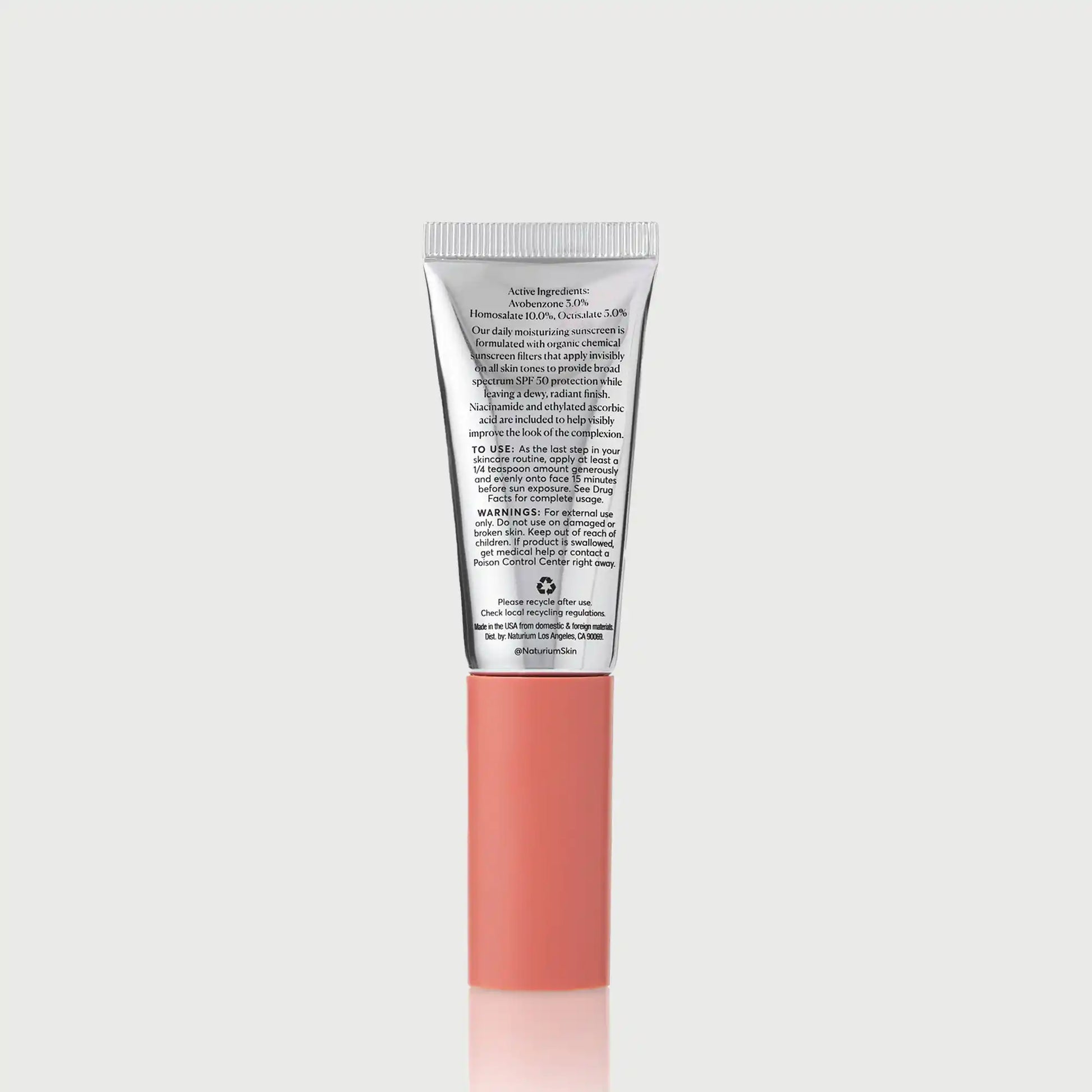 dew-glow-moisturizer-spf-50-travel-size-t3 NATR-10157_Dew-Glow-Moisturizer-SPF-50-Mini_back_capon_bonebkgd_d7cb9bbb-e294-42e2-8d5a-28c73c09b5b5.webp