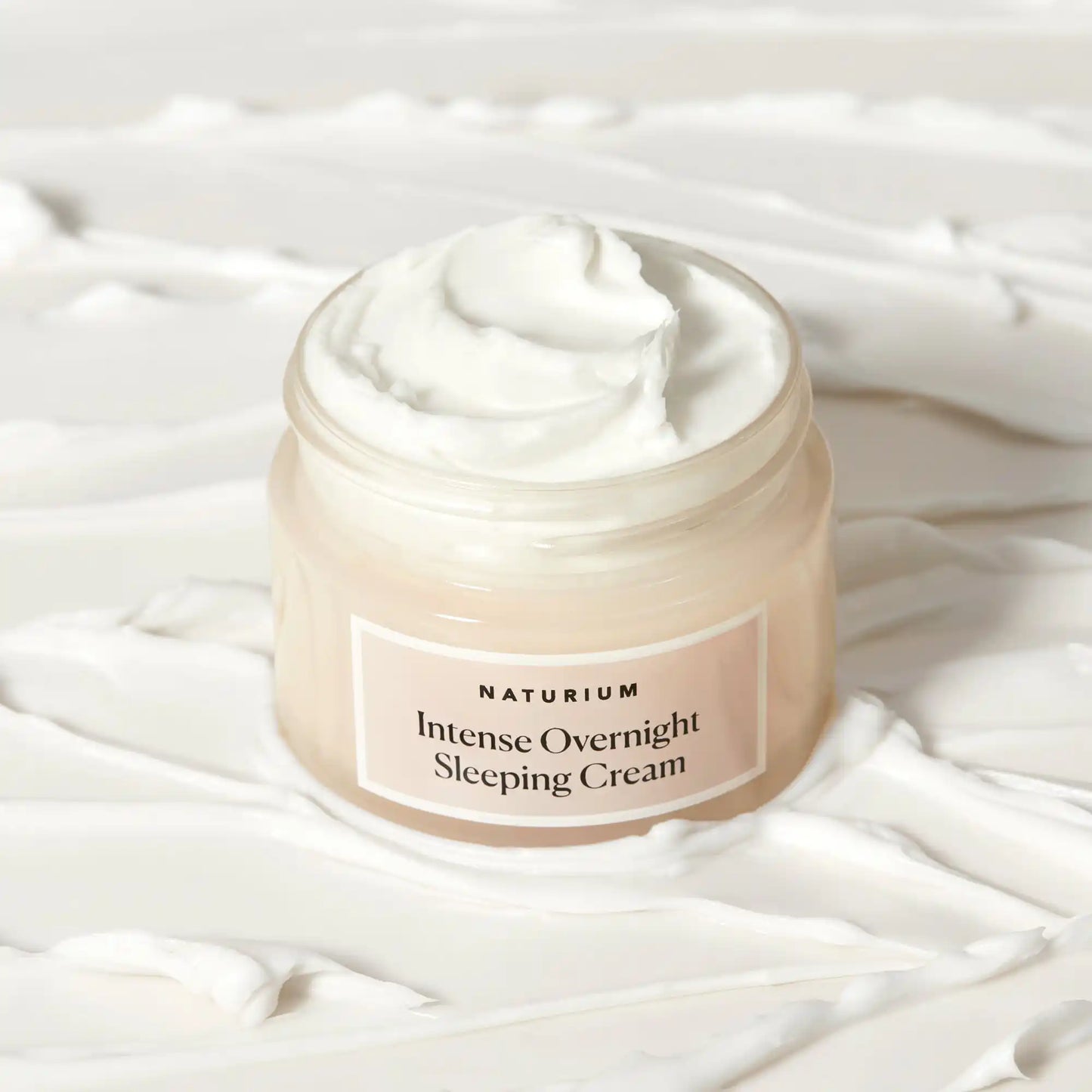 intense-overnight-sleeping-cream-i2 sleepingcream_0880-crop_1.webp